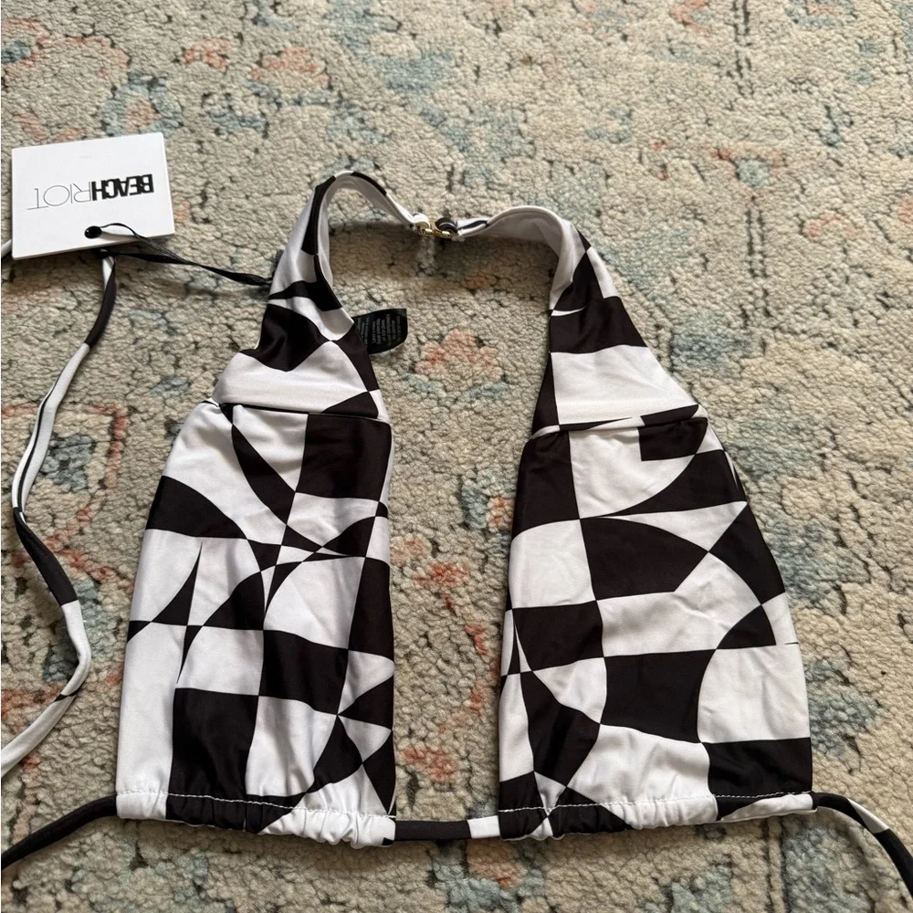 Beach Riot bikini set - Picture 2 of 6